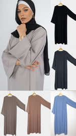 Charger l&#39;image dans la galerie, Abaya en soie Médina à manches kimono
