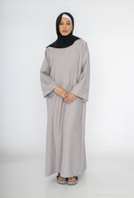 Charger l&#39;image dans la galerie, Abaya en soie Médina à manches kimono
