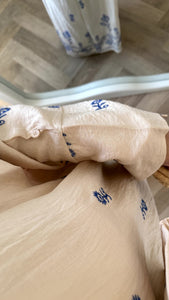 Elmira Kleid mit Stickerei