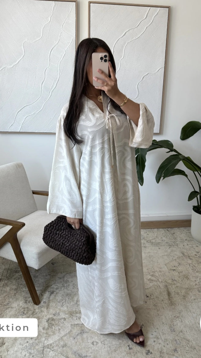Noor Kleid aus 40% Viskose