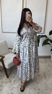🌷NEU🌷JETZT BESTELLBAR/Aliya Kleid mit Blümchenstickerei aus Baumwolle