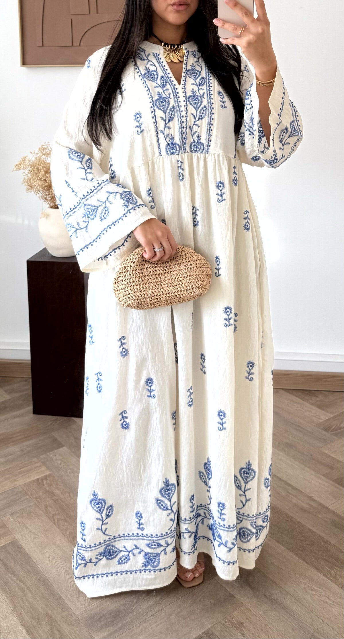 Orientalisches Stickkleid Anisa aus 88% Viskose