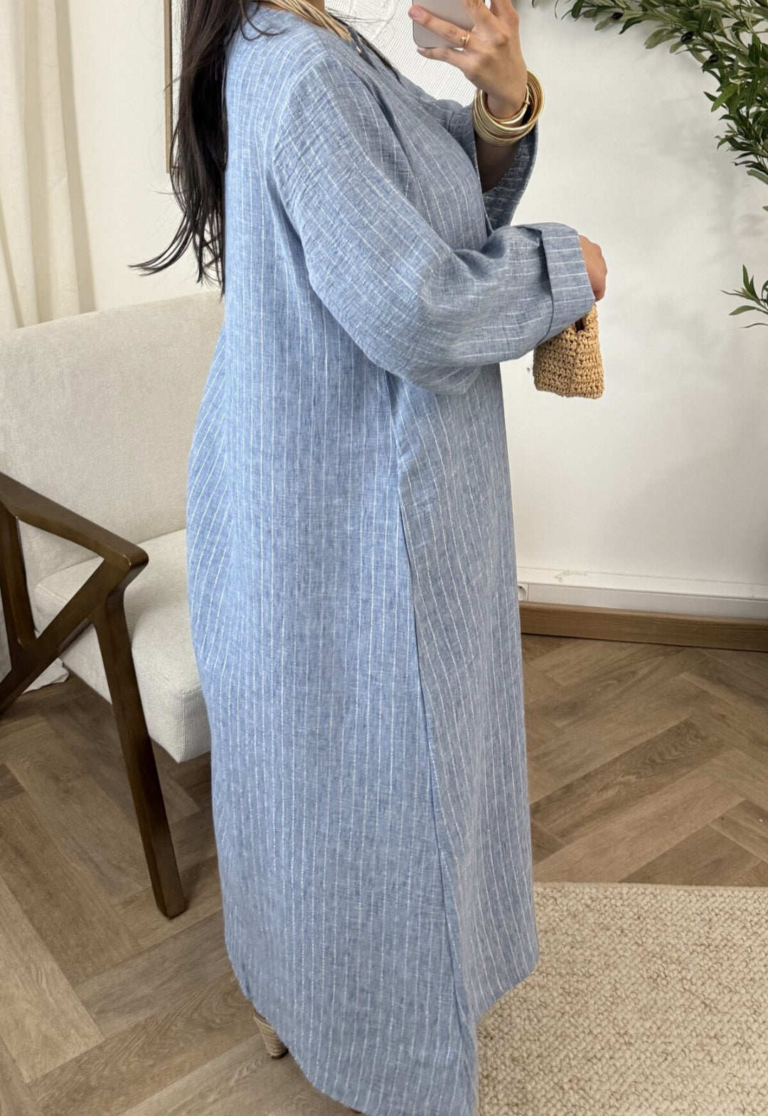 Robe à boutons dorés Emira en 60% viscose