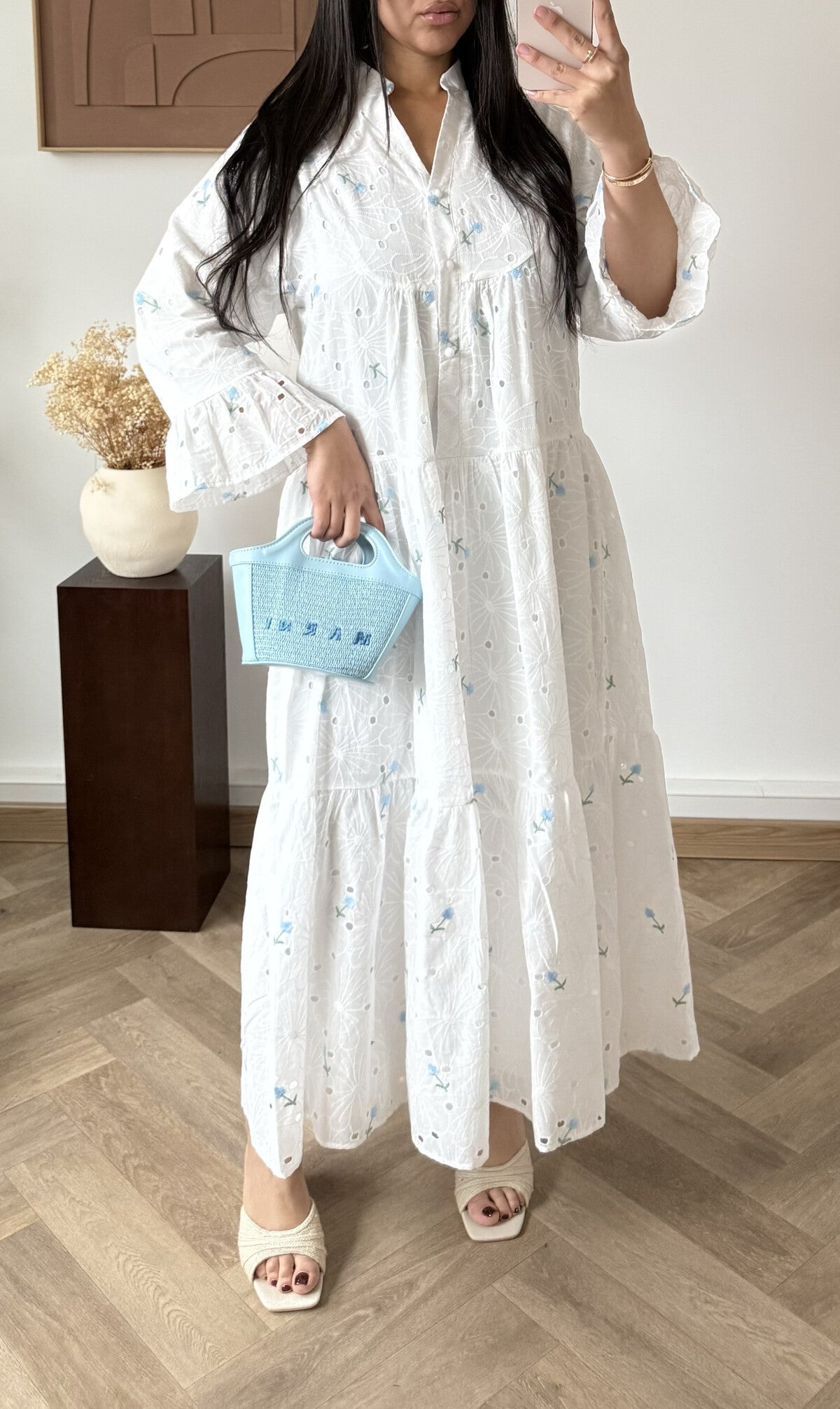Zuhur dress with floral embroidery