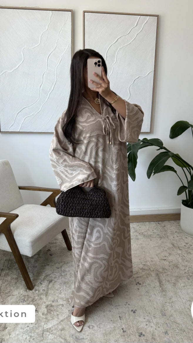 Noor Kleid aus 40% Viskose