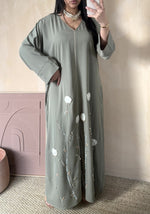 Lade das Bild in den Galerie-Viewer, Yasmina Abaya
