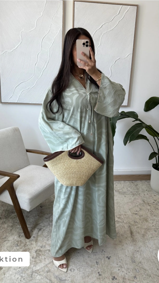Noor Kleid aus 40% Viskose