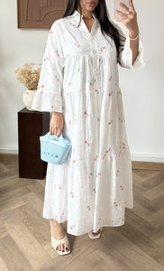 Zuhur dress with floral embroidery