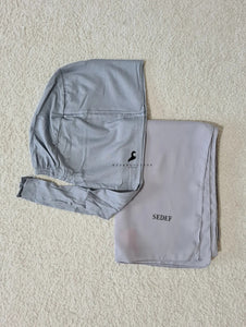 Ensemble avec écharpe en crêpe de luxe + os en gris