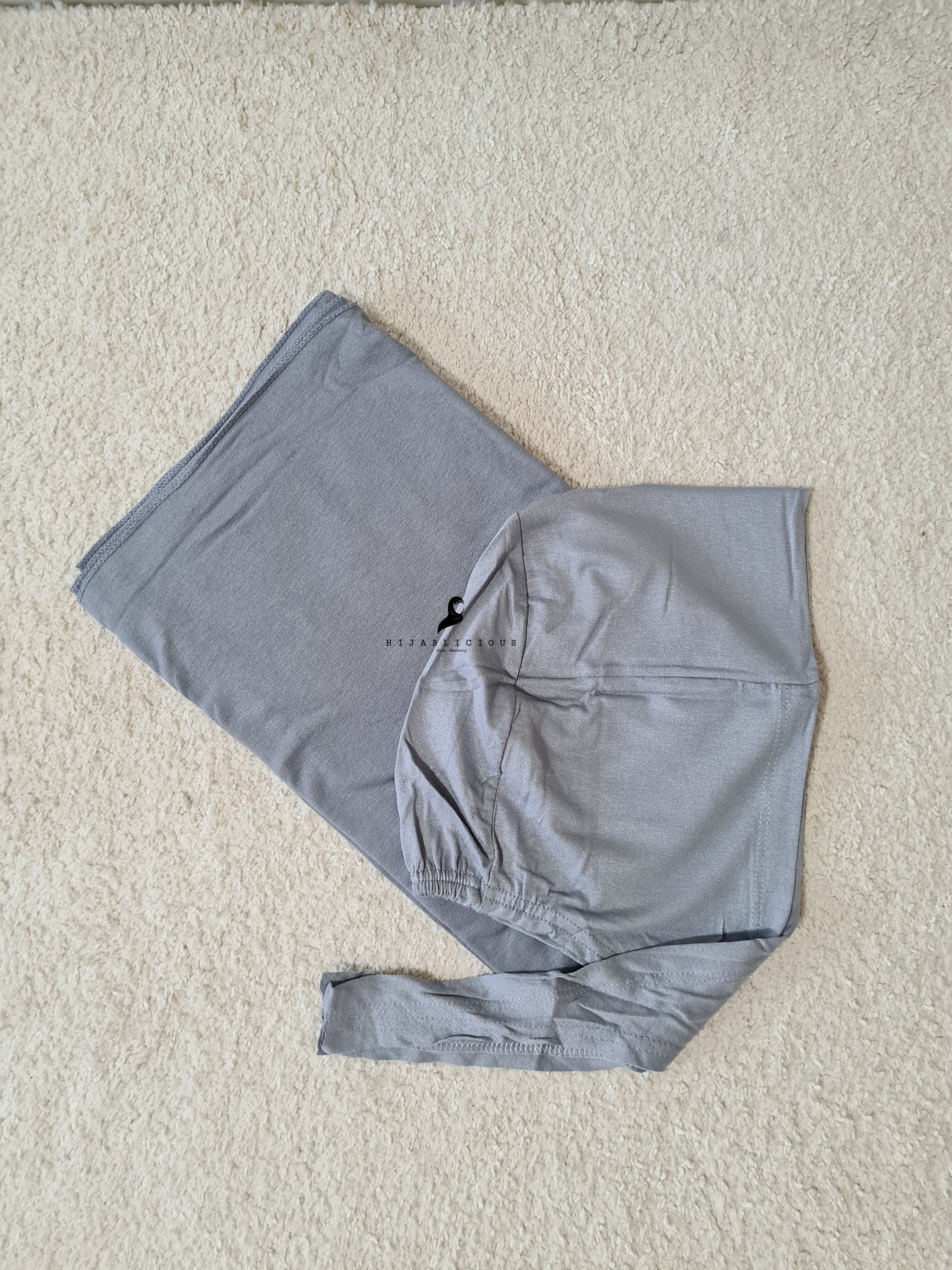 Ensemble avec écharpe en jersey + os en gris