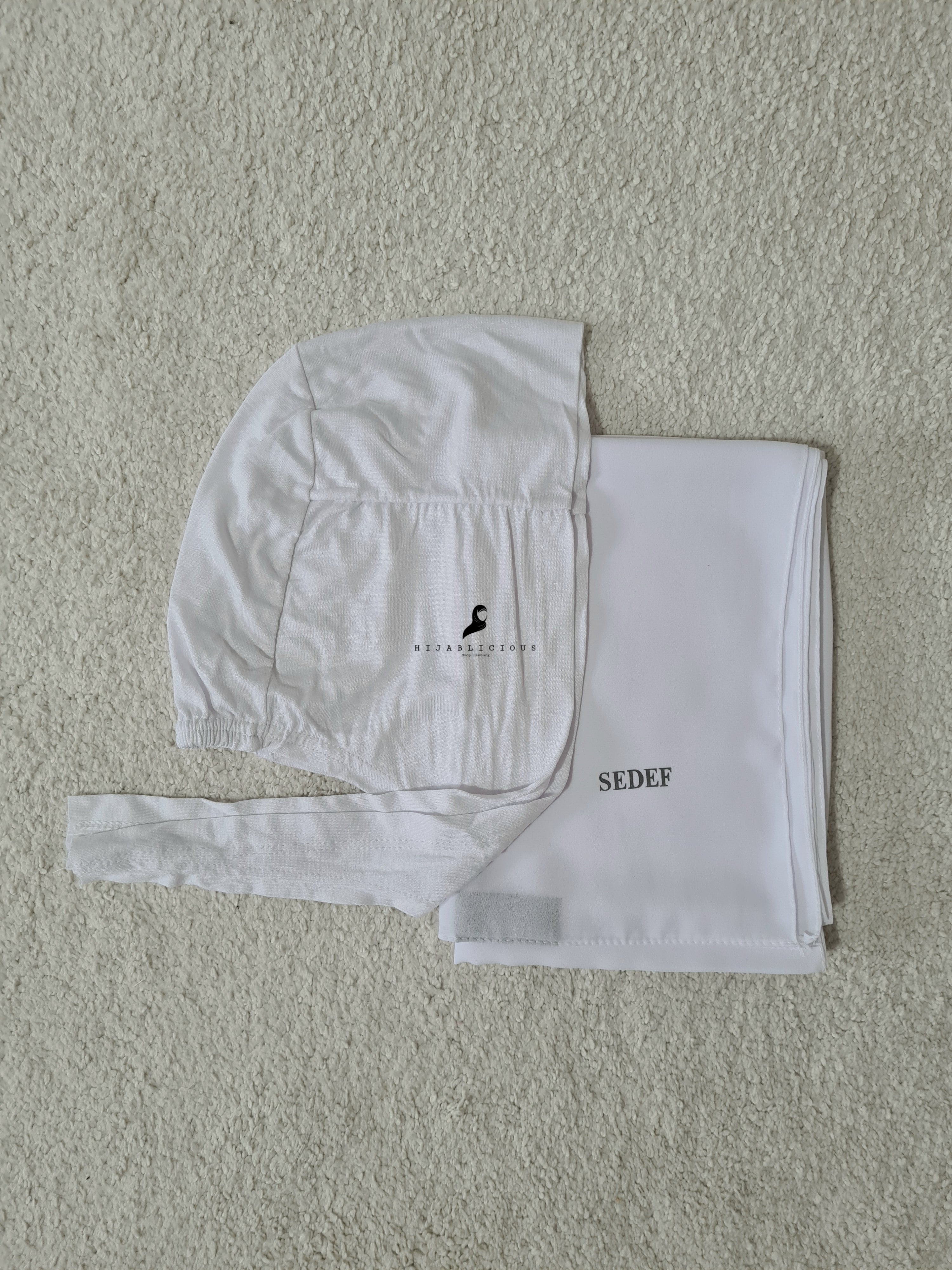 Ensemble avec écharpe en crêpe de luxe + os en blanc pur