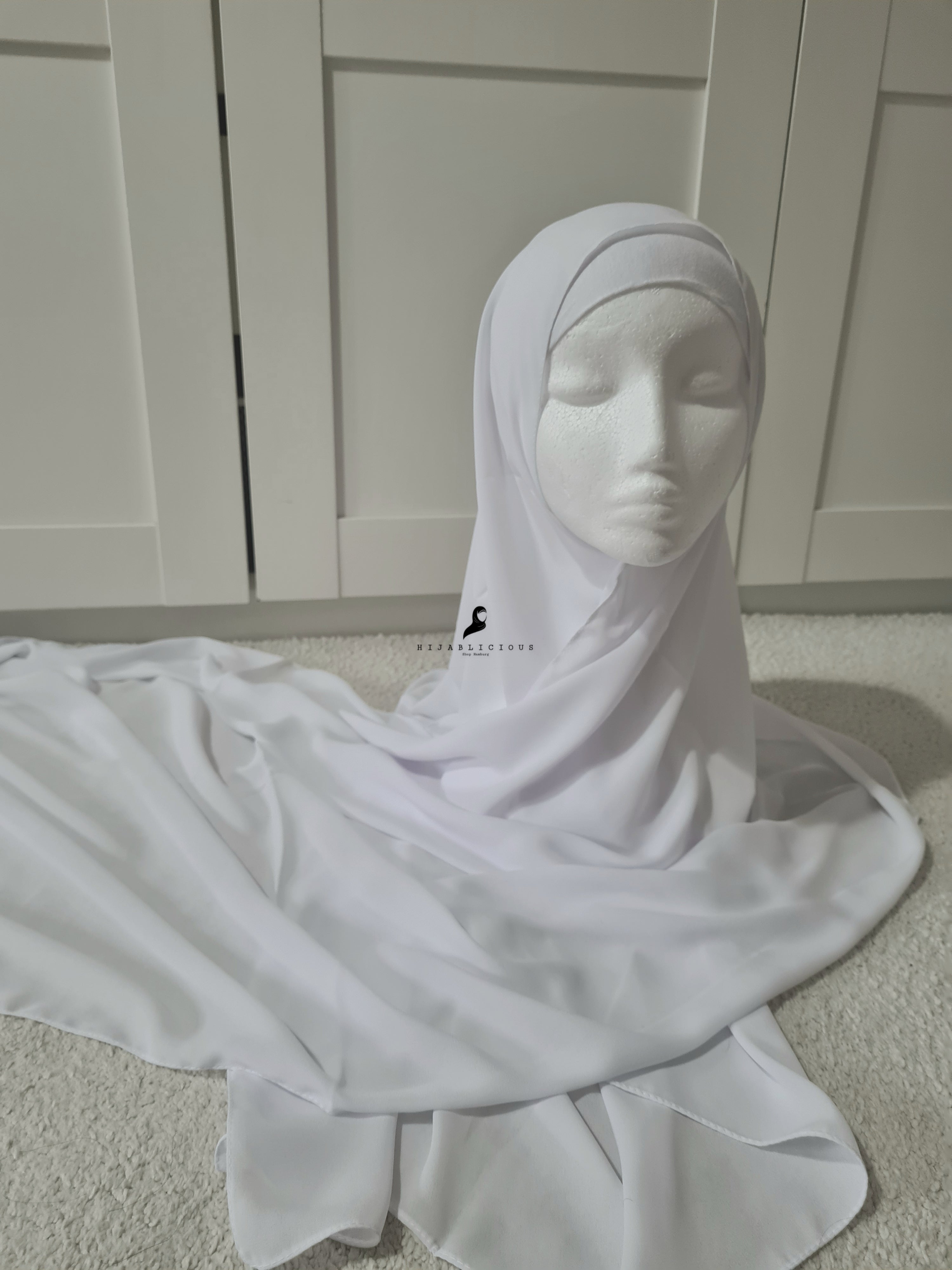 Ensemble avec écharpe en crêpe de luxe + os en blanc pur